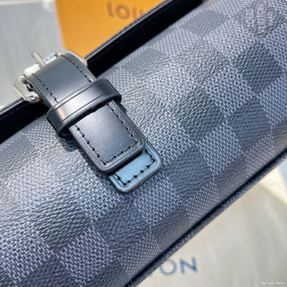 LV CUSTOM CASE WATCH CHECKERED 0809
